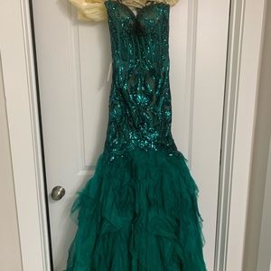 Dark Green Prom Dress